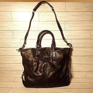 Large coach tote bag